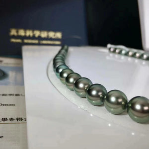 long pearl necklace with knot