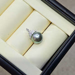 Load image into Gallery viewer, tahitian pearl pendant white 18k gold

