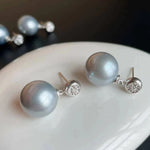 Load image into Gallery viewer, tahitian gray pearl earring with diamonds
