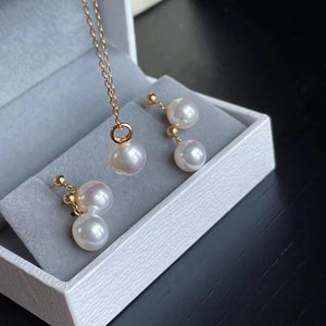 Simple 8.0-8.5 mm White Round Akoya Pearl Pendant in 18K Gold
