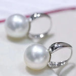 Load image into Gallery viewer, white south sea pearls quality
