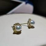 Load image into Gallery viewer, japanese akoya pearl EARRINGS
