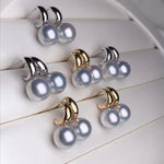 Load image into Gallery viewer, stud earrings is akoya blue pearl
