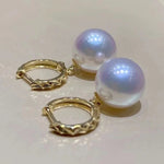 Load image into Gallery viewer, white Japanese akoya pearls for sale
