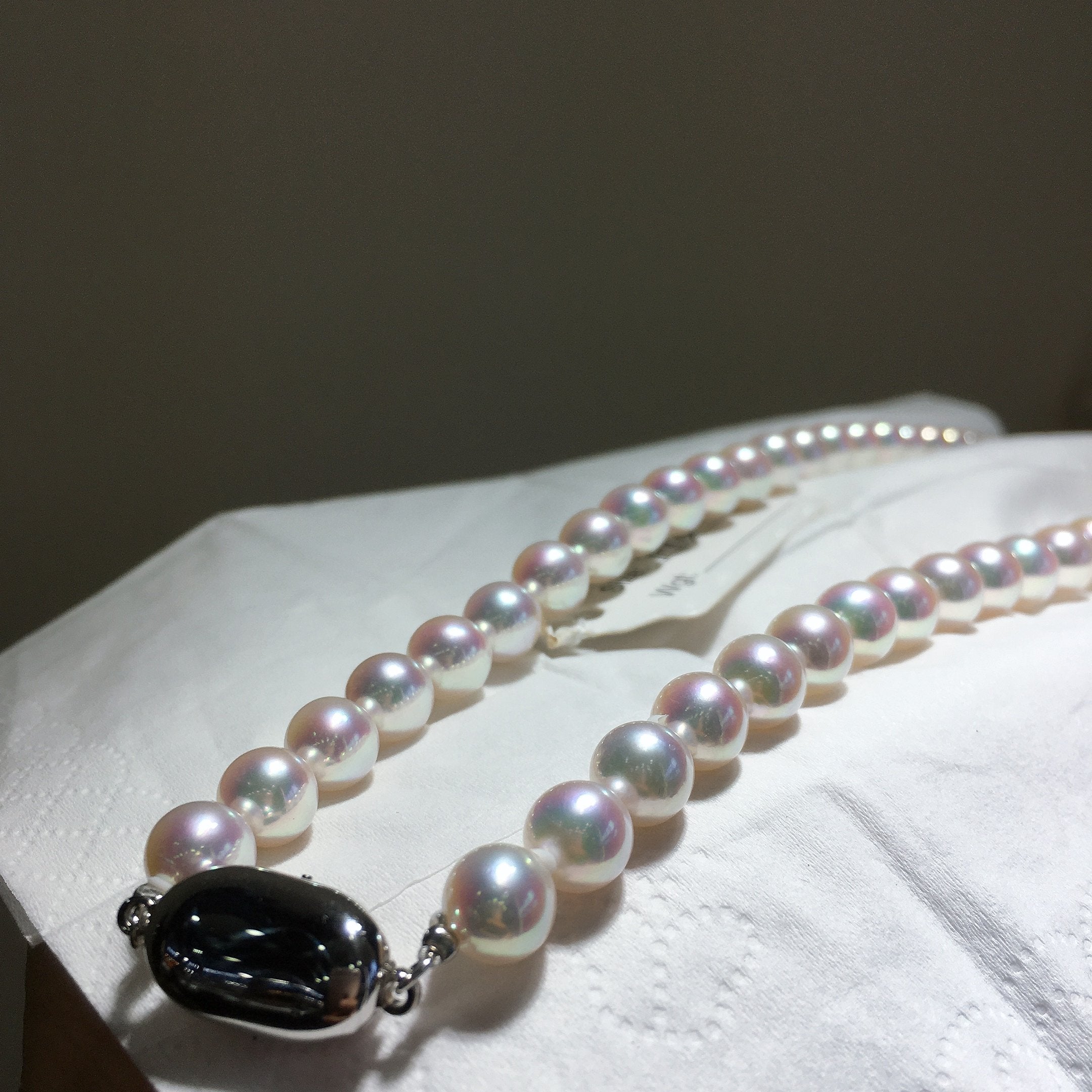 akoya cultured pearl