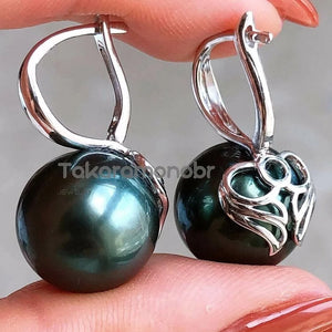 tahitian pearl wing black green earrings