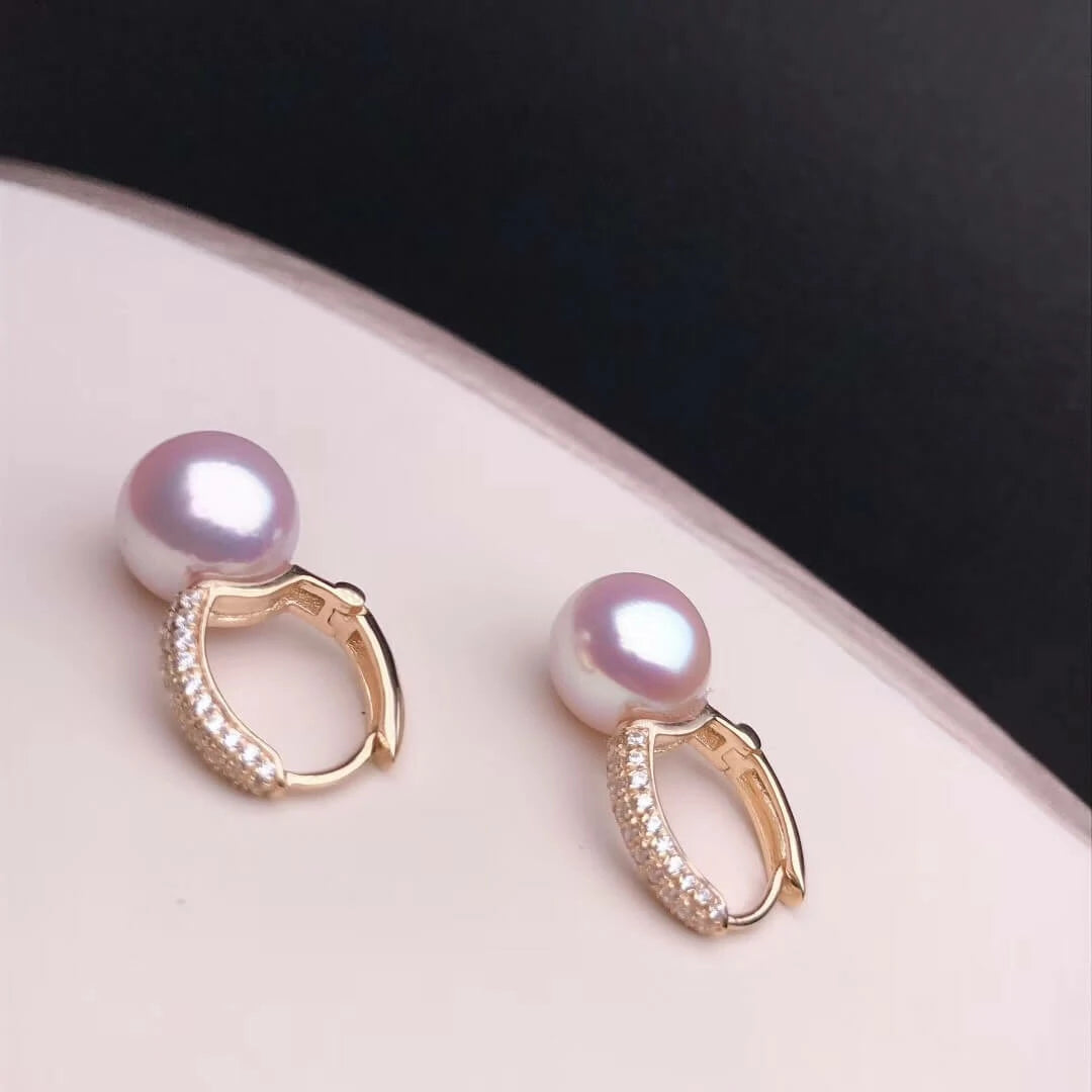 cultured pearl earrings in 18k gold