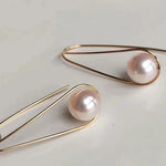 Load image into Gallery viewer, Japanese akoya pearl earrings size 5cm
