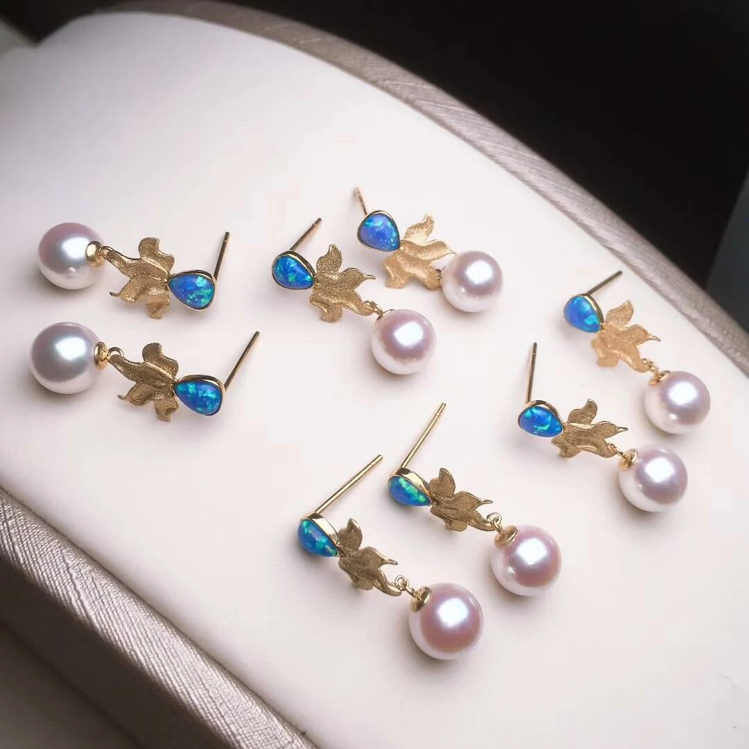 white pearl stud earrings