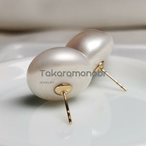 15.0-16.0 mm White Button Freshwater Pearl Earrings - takaramonobr