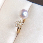 Load image into Gallery viewer, Japanese akoya pearl and emerald jewelry
