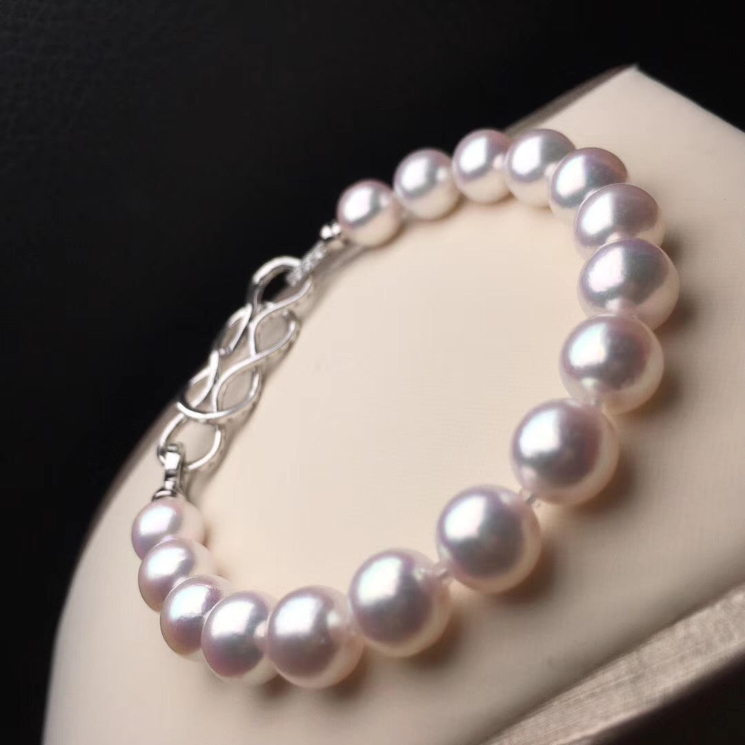18k gold akoya pearl bracelet