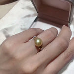 Load image into Gallery viewer, golden and pearl ring
