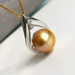 Load image into Gallery viewer, south sea baroque pearls
