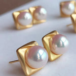 Load image into Gallery viewer, large pearl earrings
