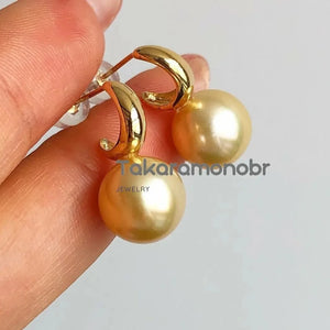 chunky pearl earrings