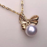 Load image into Gallery viewer, 18k yellow gold pearl necklace
