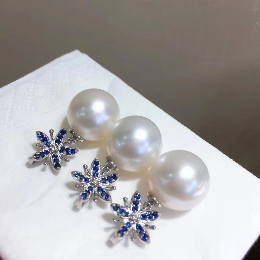 13.0-14.0 mm White South Sea Pearl & Diamond/Jade/Sapphire Pendant in 18K Gold - takaramonobr