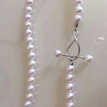 Load image into Gallery viewer, akoya pearl clasp
