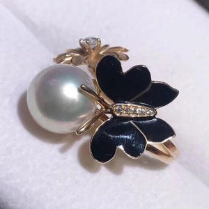 loose baroque Japanese akoya pearls