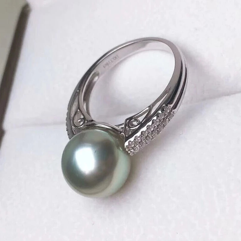 white gold pearl ring