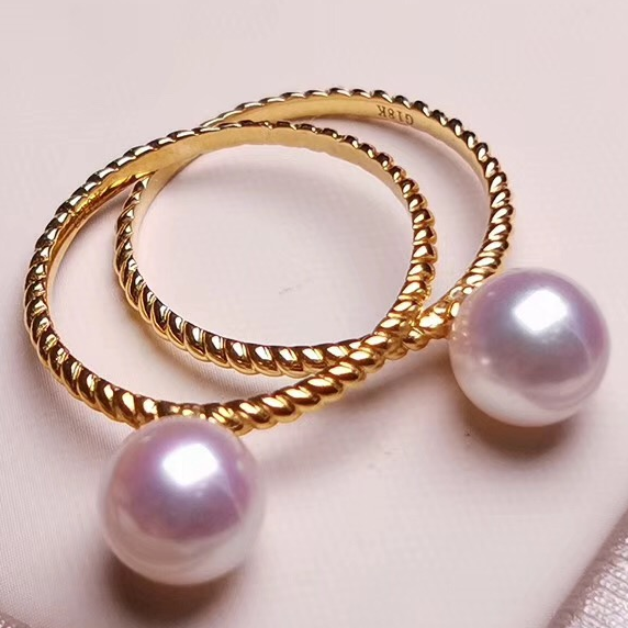 pink Japanese akoya pearls value