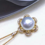 Load image into Gallery viewer, rice white south sea pearls
